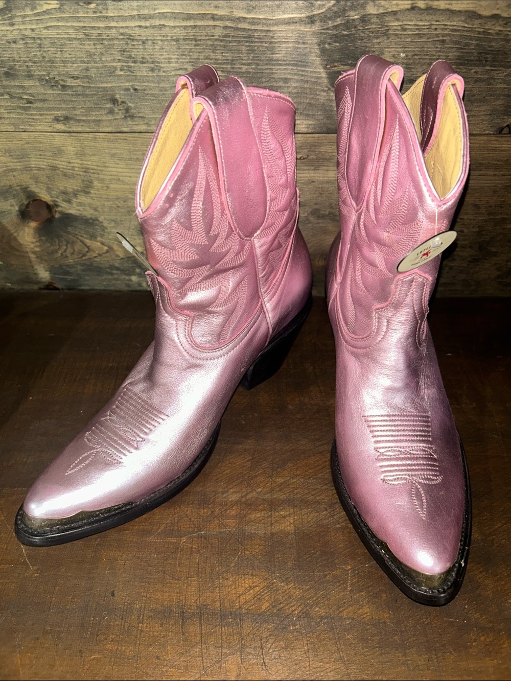NWT Idyllwind Metallic Pink Cowboy Boots